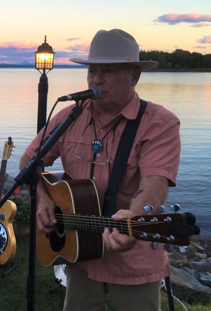 Bob Recupero (Cooper) performing live music